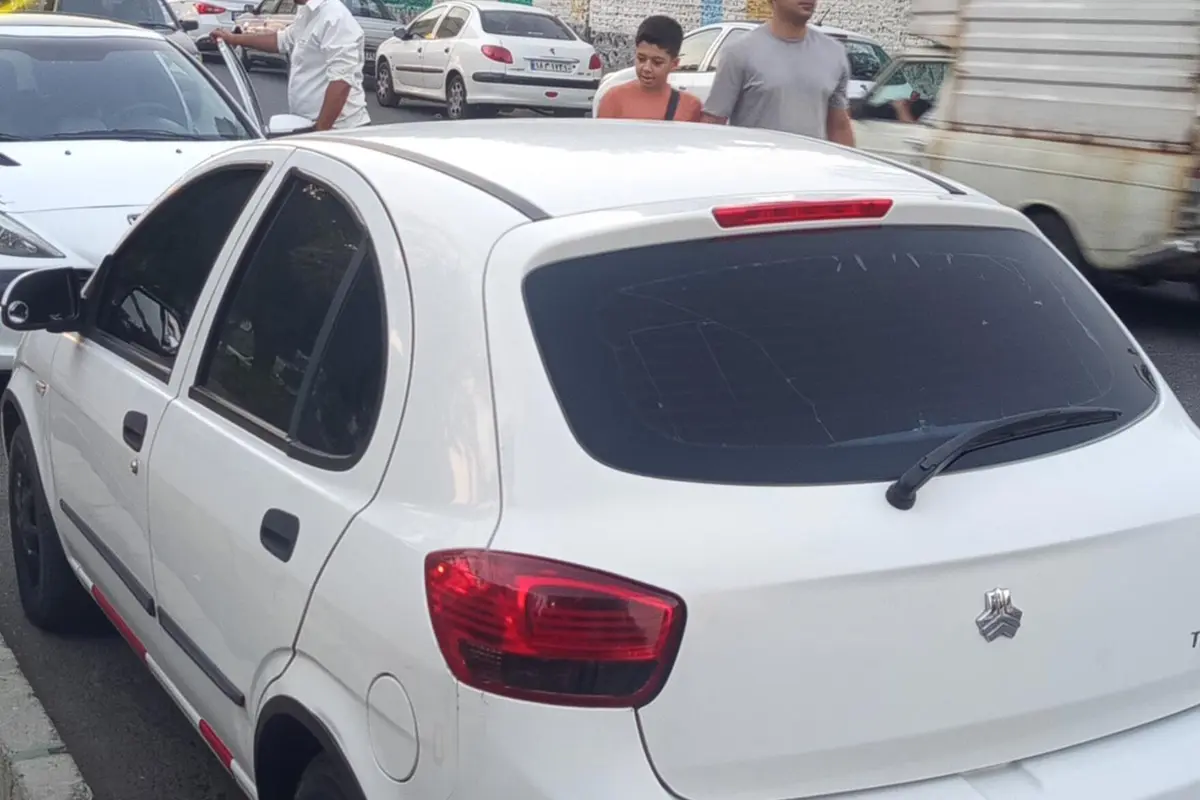 تیبا،  هاچ بک