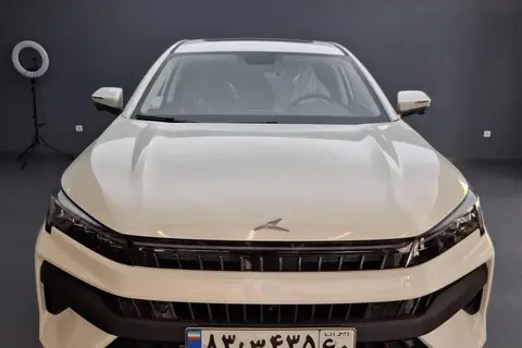 کی ام سی، J7