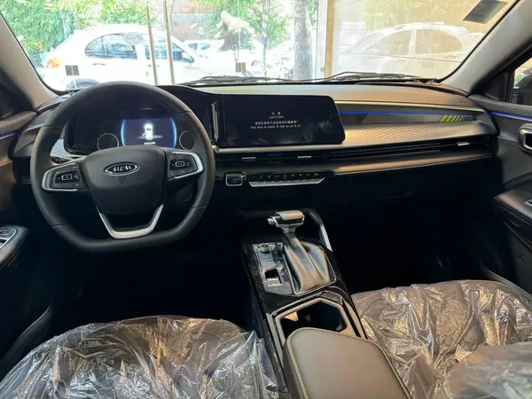 ام وی ام، X33 کراس