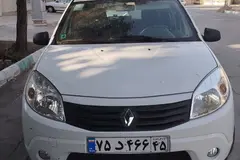 رنو، ساندرو
