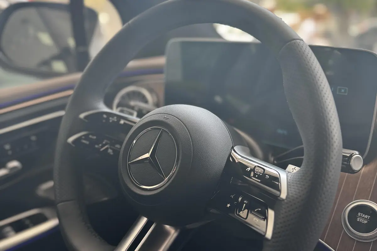 بنز  EQE SUV