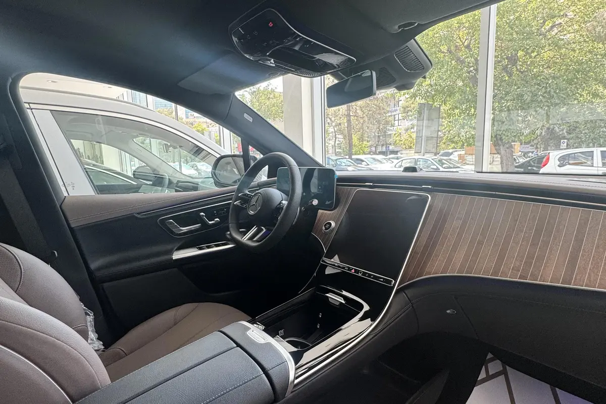 بنز  EQE SUV