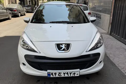 پژو، 207