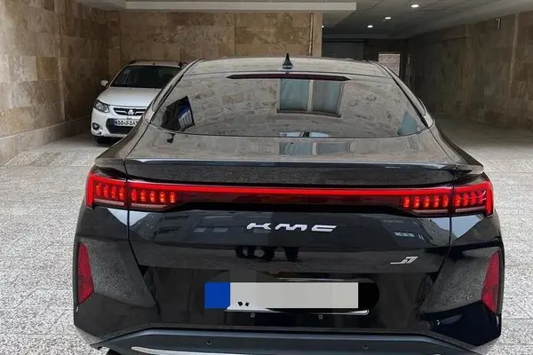 کی ام سی  J7