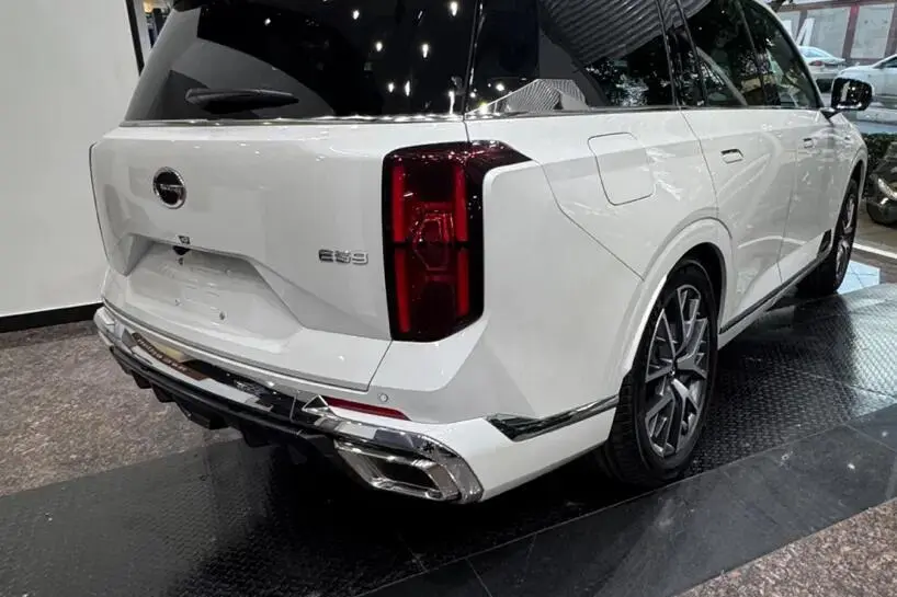 جی ای سی  ES9