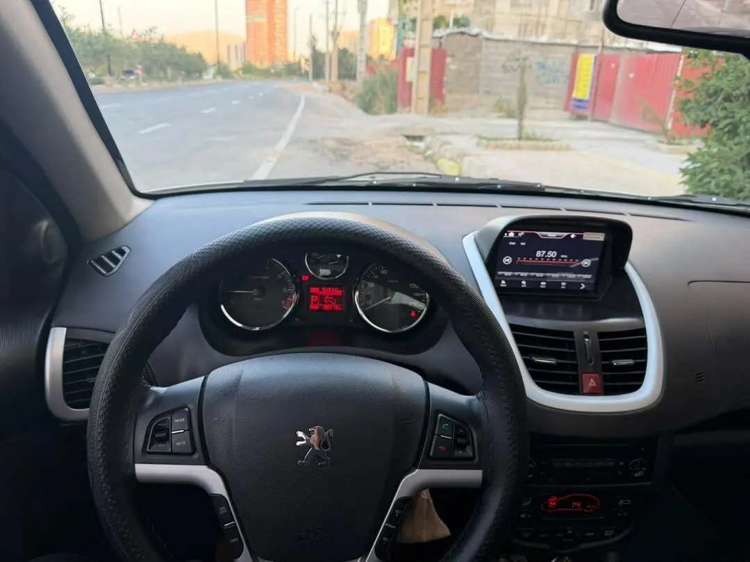 پژو  207