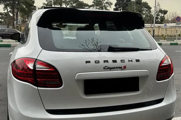 پورشه، کاین