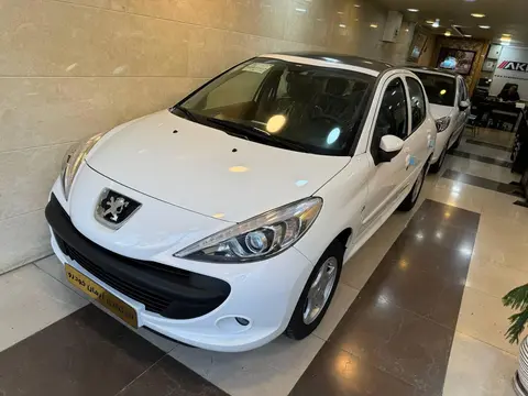 پژو، 207