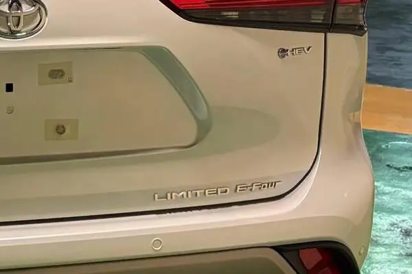 تویوتا، هایلندر هیبرید