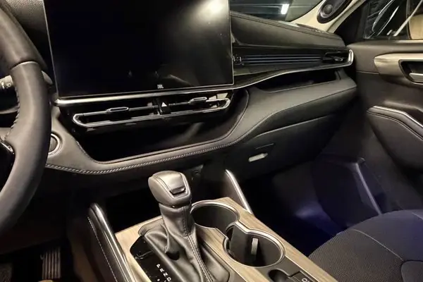 تویوتا، هایلندر هیبرید