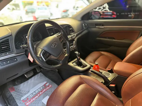 هیوندای، النترا