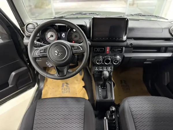 سوزوکی، جیمنی 5 در