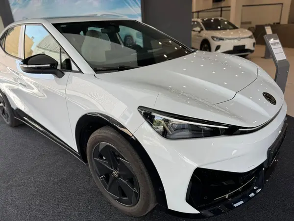 فولکس، آی دی یونیکس