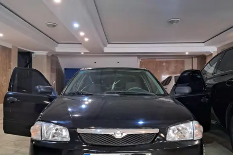 مزدا، 323