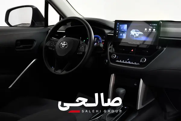 تویوتا، کرولا کراس هیبرید