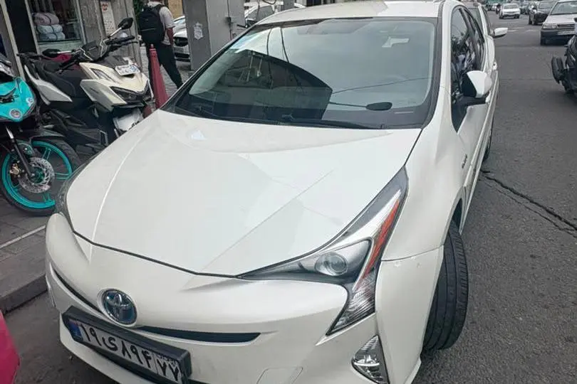 تویوتا،  C-HR هیبرید