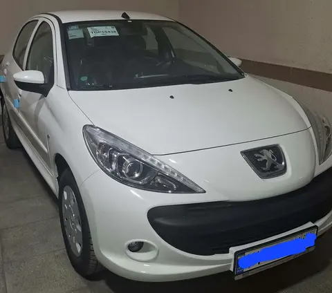 پژو، 207