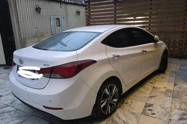 هیوندای، النترا