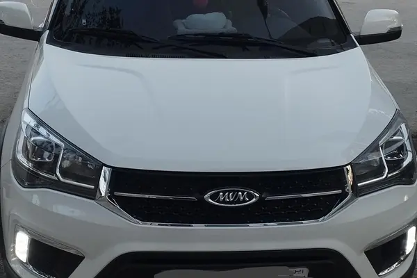 ام وی ام  X22