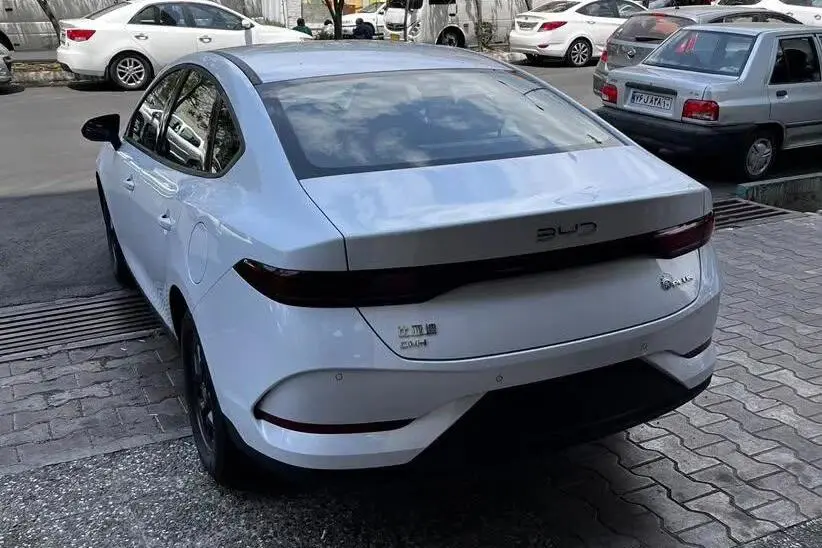 بی وای دی،  چین پلاس DMi