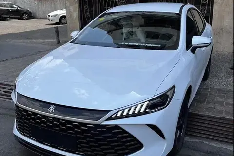بی وای دی، چین پلاس DMi