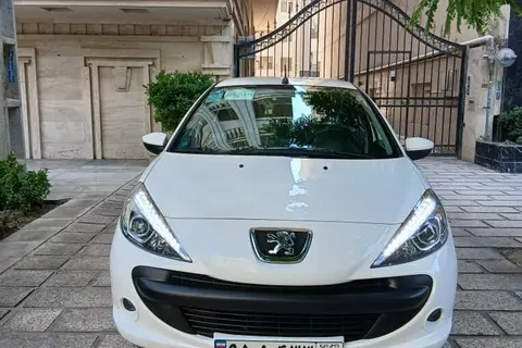 پژو، 207