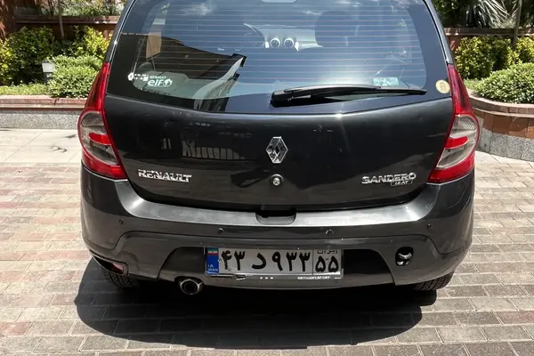 رنو  ساندرو
