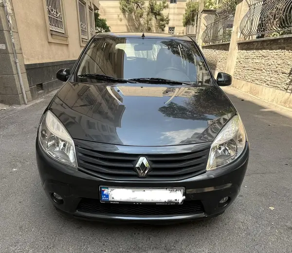 رنو  ساندرو