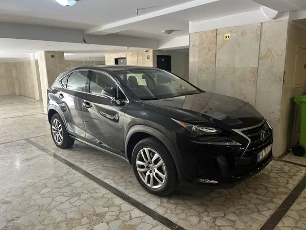 لکسوس، NX هیبرید