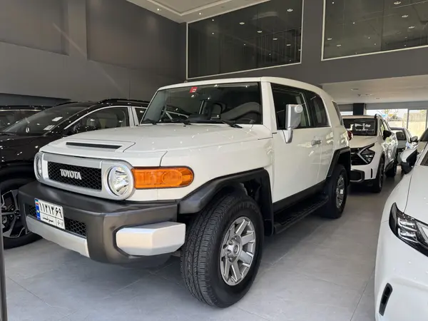 تویوتا، اف جی کروز