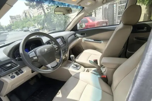 ام وی ام  550