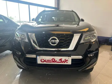 نیسان ترا