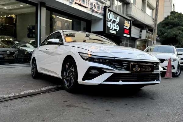 هیوندای، النترا