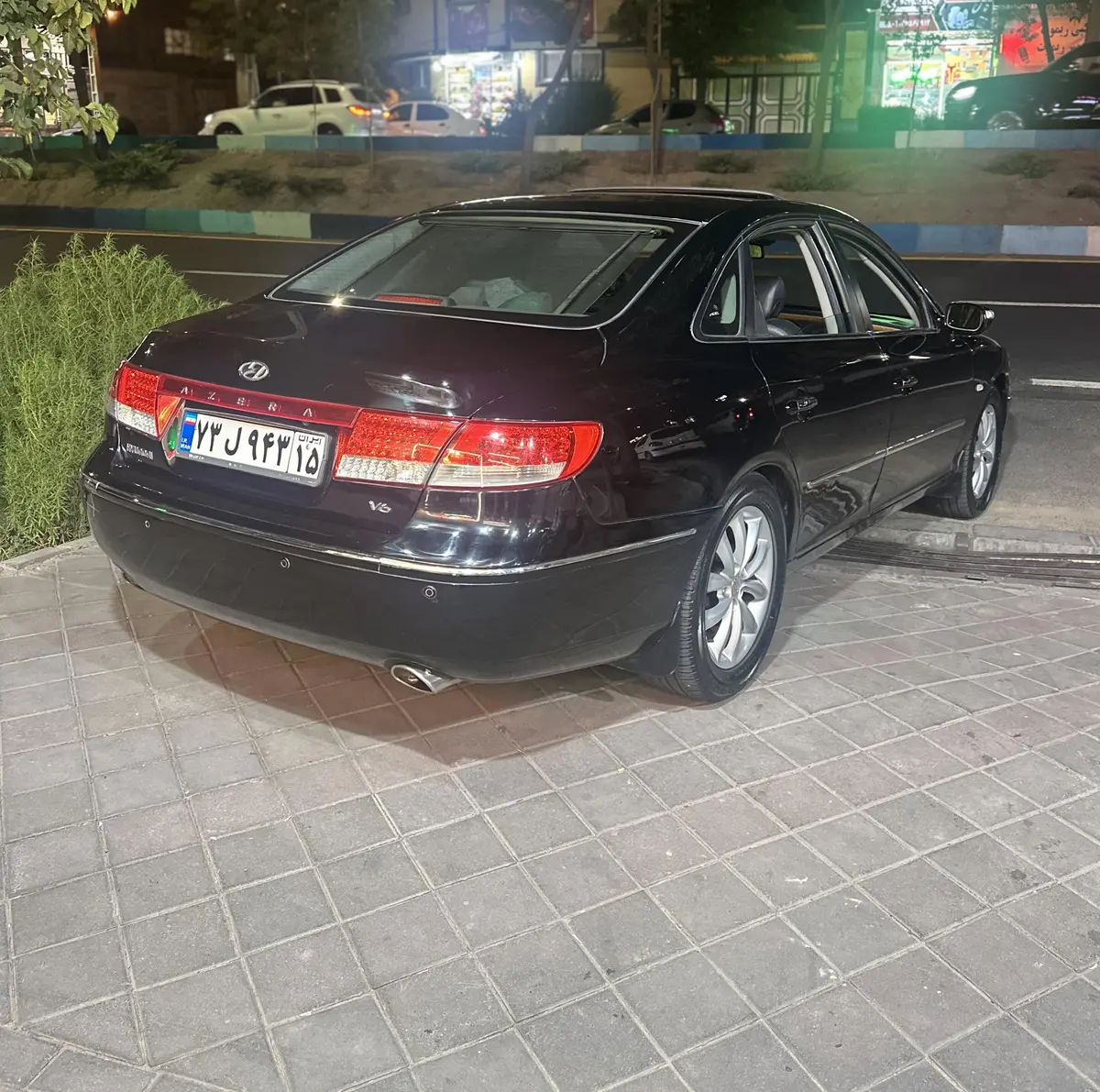 هیوندای،  آزرا (گرنجور)