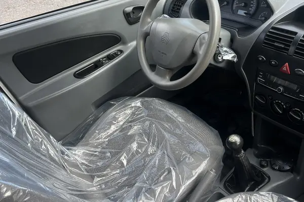 تیبا، هاچ بک