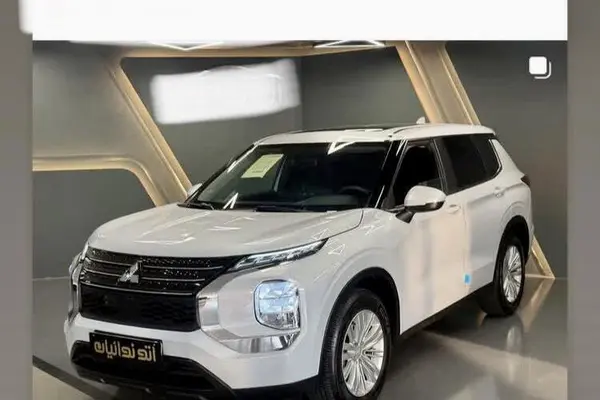 میتسوبیشی، اوتلندر