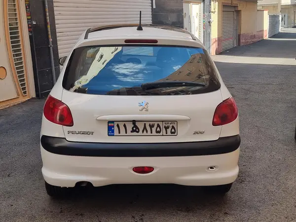پژو  206