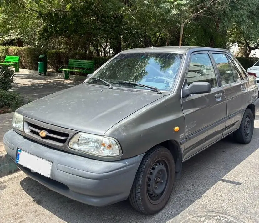 پراید،  صندوق دار