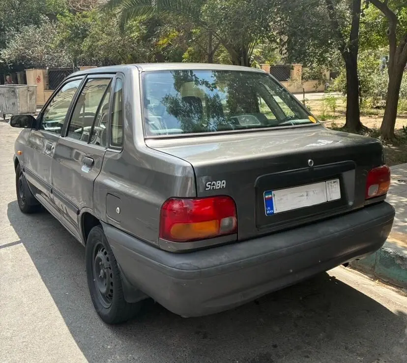 پراید،  صندوق دار