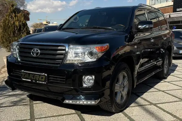 تویوتا، لندکروز چهار در