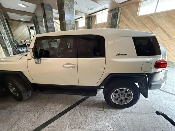 تویوتا، اف جی کروز