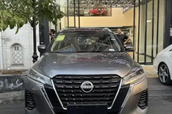 نیسان، کیکس