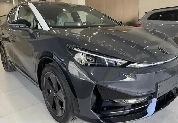 فولکس، آی دی یونیکس