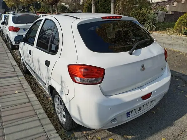 تیبا، هاچ بک