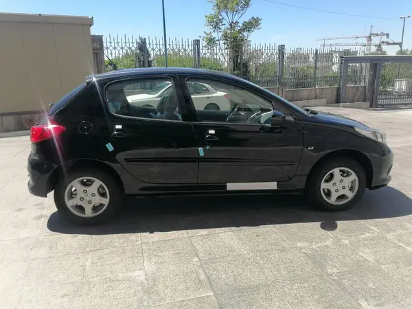 پژو  207