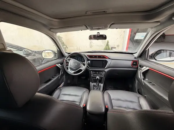 ام وی ام، X33 S