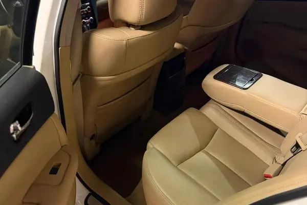 نیسان، ماکسیما (وارداتی)