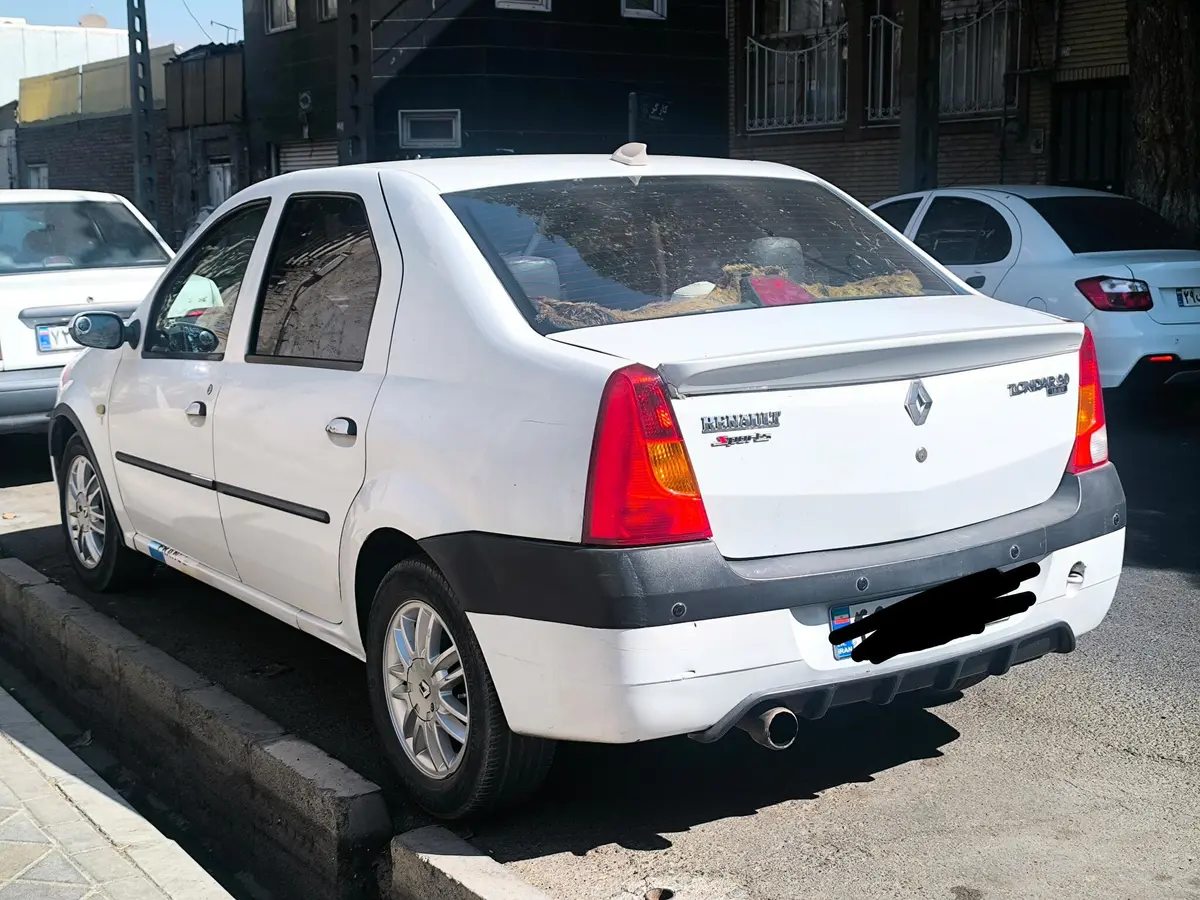 رنو،  تندر 90