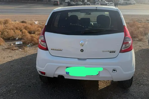 رنو، ساندرو