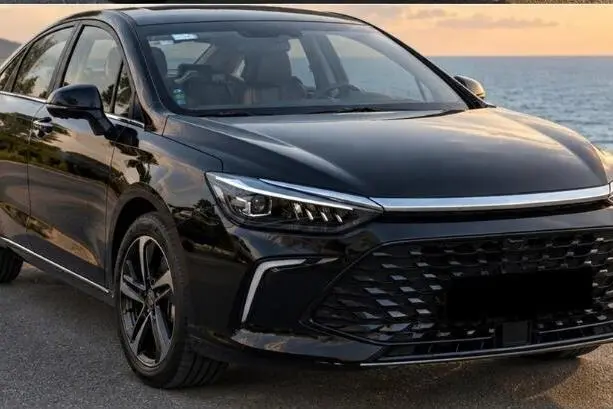 بیجینگ،  U5 پلاس